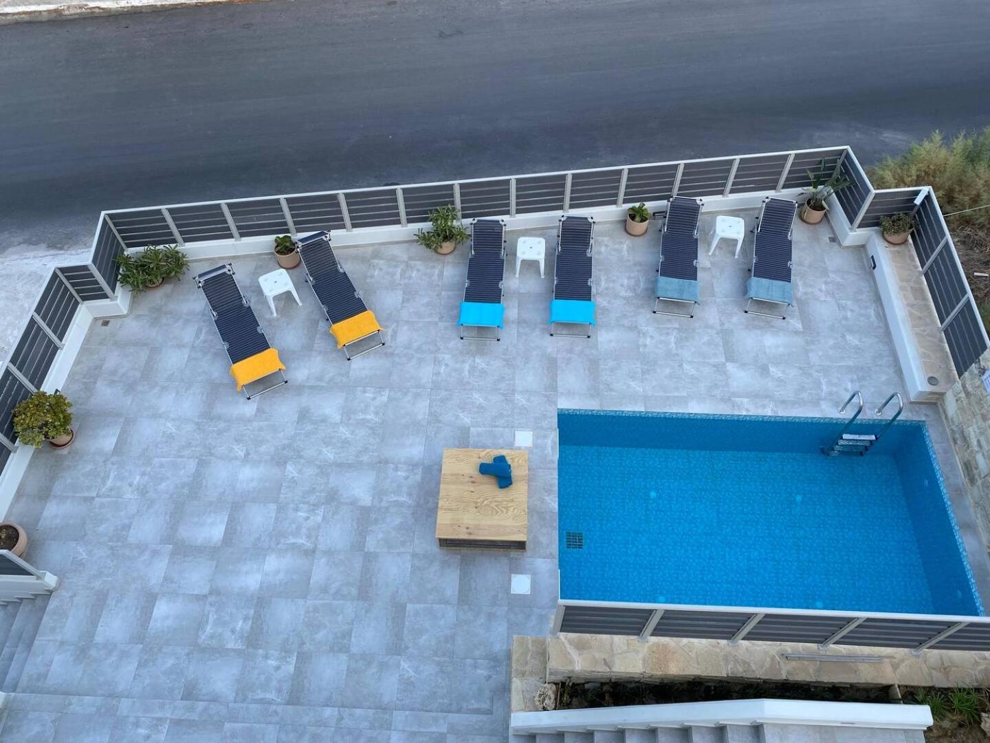 Maistro Suites With Pool, Matala Экстерьер фото